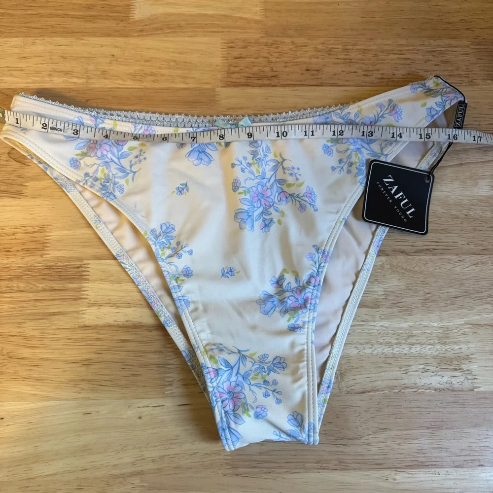Zaful Floral Lace‎ Trim Cute Bow Bikini Bottoms